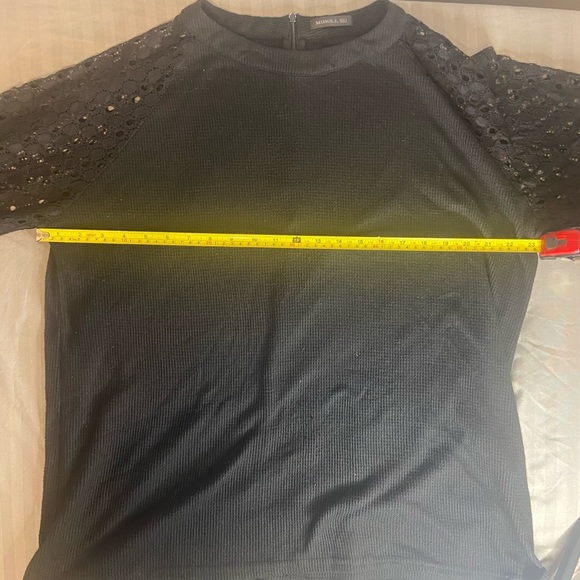 Womens Black Long Lace Sleeve Top size XXL - Picture 3 of 8